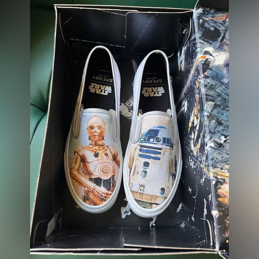 BRAND NEW w/box Sperry STAR WARS Slip On Droids R2-D2 C-3PO Women’s 8.5
